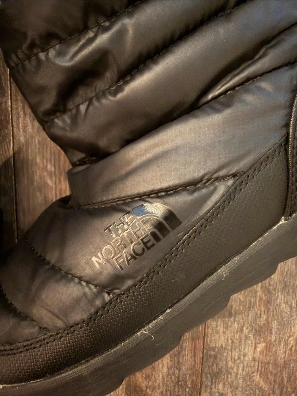 The North Face Black Insulated Winter Boots with Faux-Fur Collar